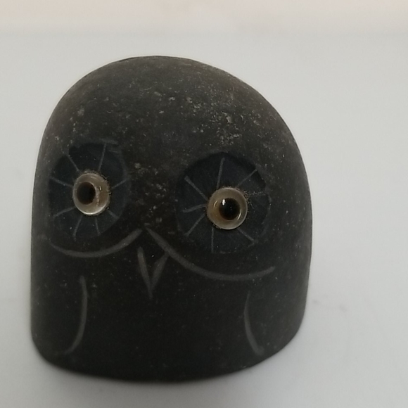 Pair Vintage Stone Owls - Picture 3 of 4
